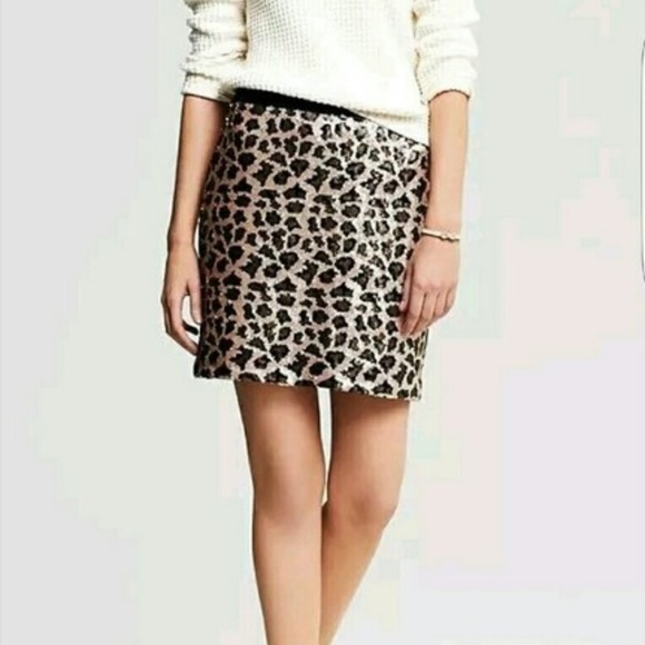 Banana Republic Leopard Print Sequin Skirt - Picture 1 of 6